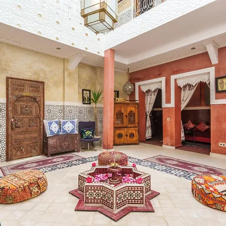 NaaNaa Riad IN BB - La Place Des Épices